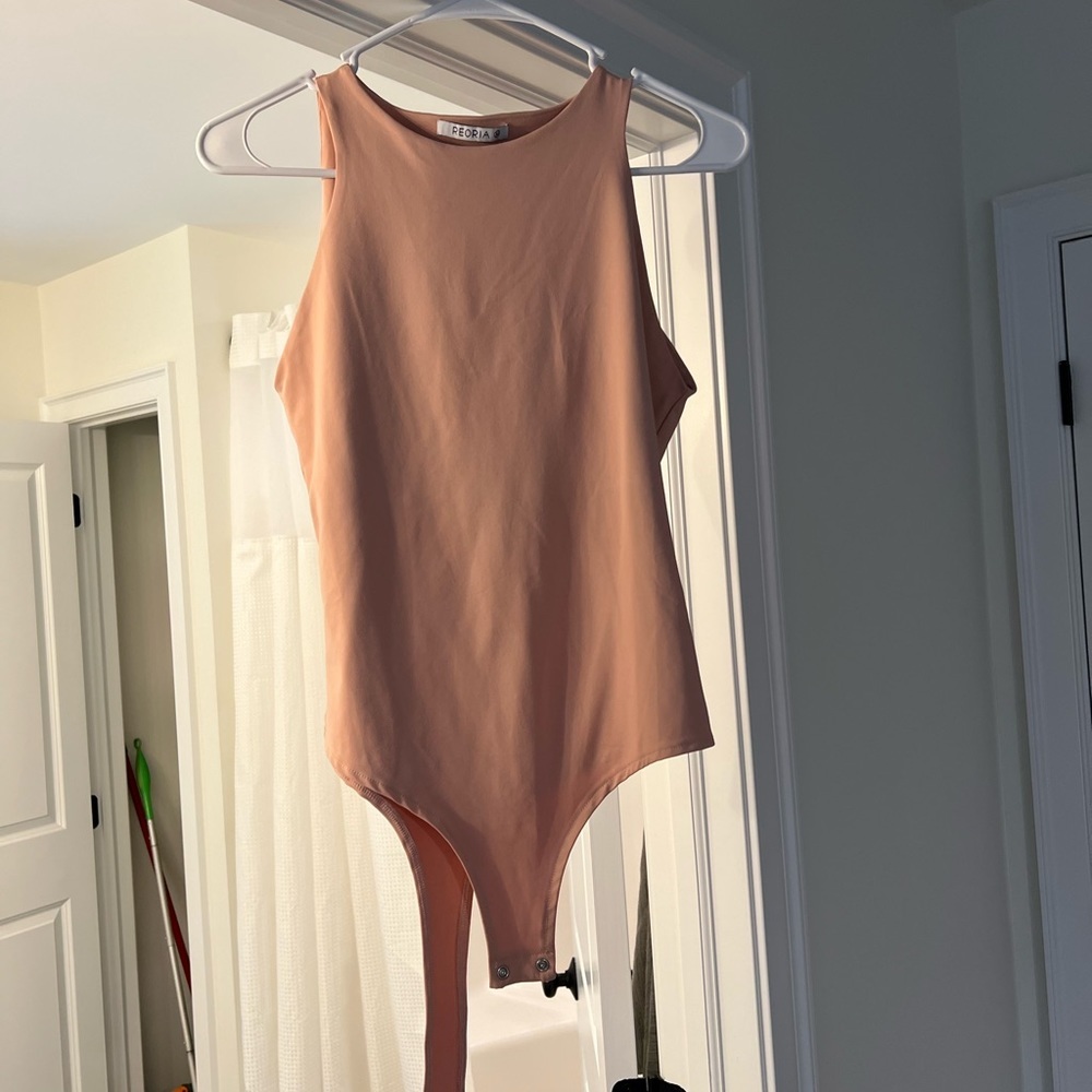 ReoRia Medium bodysuit